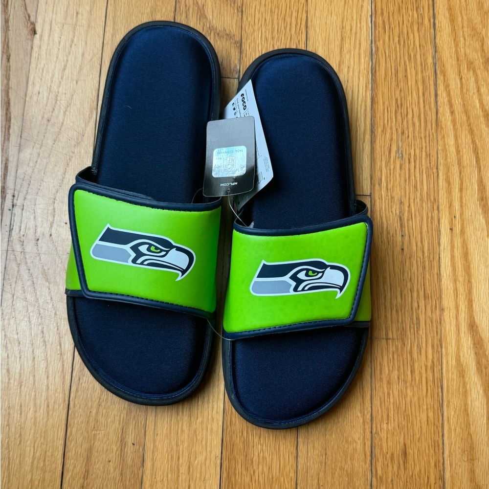 FOCO Seattle Seahawks  NFL Mens Foam Sport Slide, Team Color, L  (11-12)